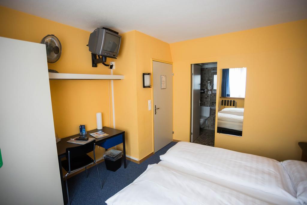 X-Tra Hotel Zürich Exterior foto